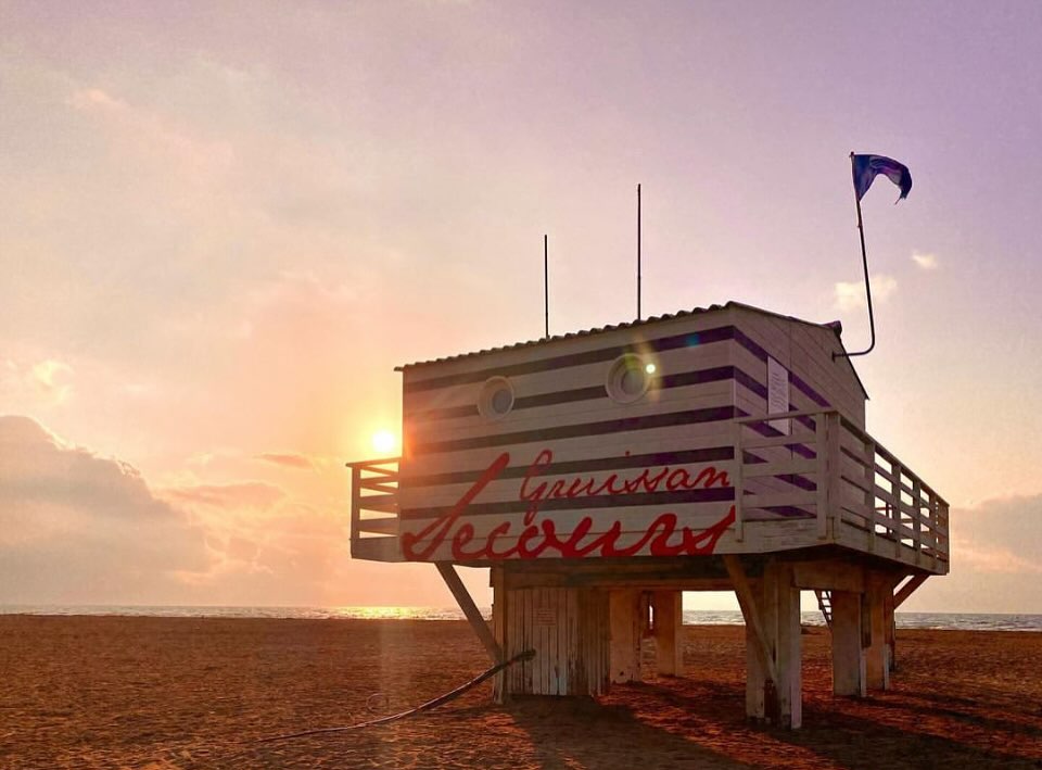 Golden Hours at Gruissan Plage des Chalets